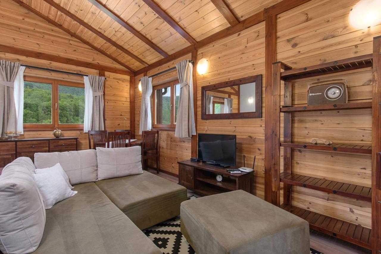 B&B Plitvice Lakes Villa Irene Селиште-Дрежничко Экстерьер фото